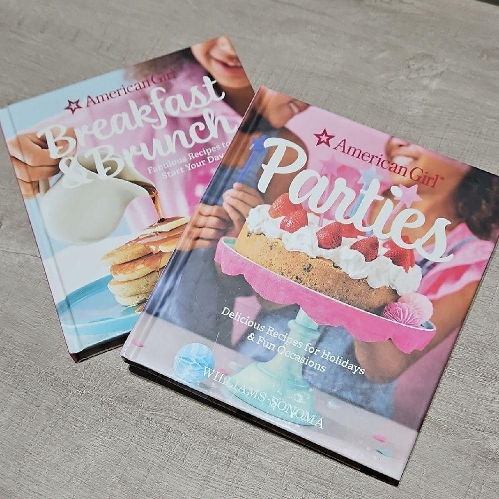 American Girl Cookbooks Set  "Parties" & "Breakfast & Brunch" Williams Sonoma